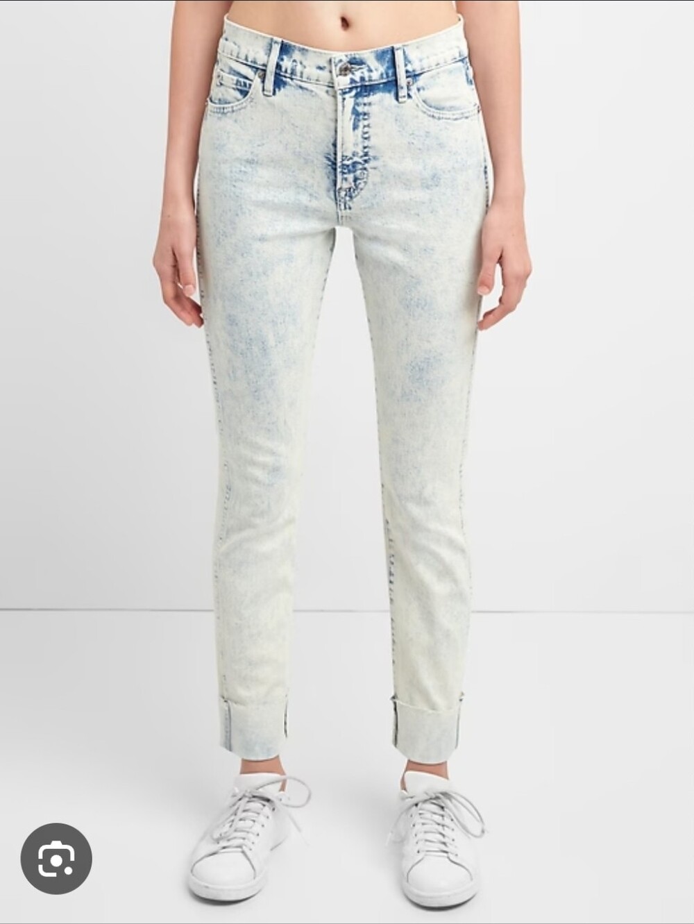 GAP Light Blue Acid-Wash Cropped Jeans New With Tag